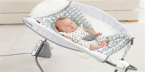 Moms Hub: fisher price bassinet rocker