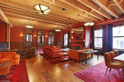 Business: Inside Taylor Swift's $20 million New York penthouse: Plant ...