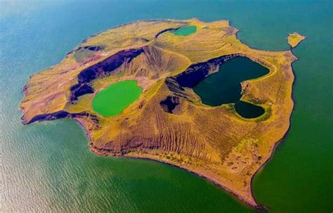 Lake Turkana National Parks - Paukwa