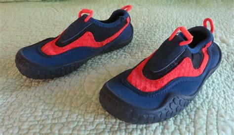 ***SOLD*** Sand N Sun Boy Girl WATER SHOE Toddler Sz 9 Slip On Beach Pool Swim Vacation # ...