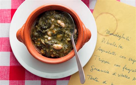 Lacinato kale soup: a Tuscan recipe Recipe - La Cucina Italiana