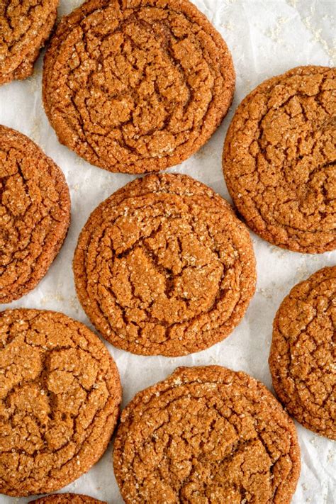 30 Minute Thin and Crispy Gingersnap Cookies - Cloudy Kitchen