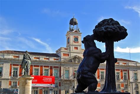 Puerta del Sol de Madrid, visitas y dirección - 101Viajes.com