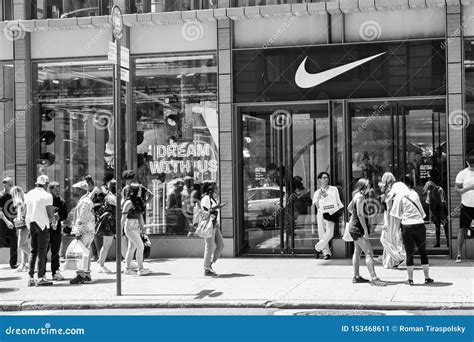 Nike store in SoHo editorial photo. Image of outdoor - 153468611