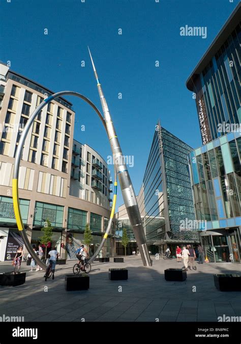 Cardiff Central Library (Cardiff Library) Cardiff City Centre buildings ...