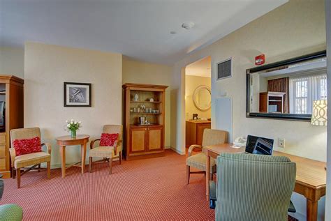 Southbridge Hotel And Conference Center Rooms: Pictures & Reviews - Tripadvisor