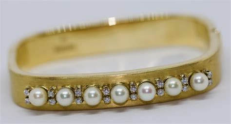 Ladies Gold Bangle, with Pearls and Diamonds For Sale at 1stDibs