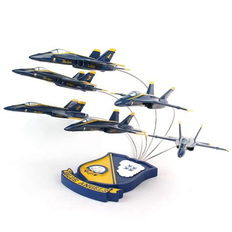 F/A-18 BLUE ANGELS 6 PLANE FORMATION 1/72 (CF018BAF) Mahogany Aircraft Model - from Sporty's ...