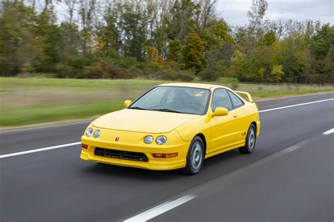 Your handy 1997–2001 (DC2) Acura Integra Type R buyer’s guide - Hagerty ...