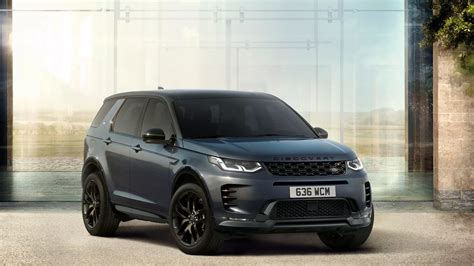 Land Rover Discovery Sport 2024. Cichy lifting przynosi dużo zmian - autoGALERIA