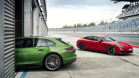 Porsche Panamera GTS & Panamera GTS Sport Turismo