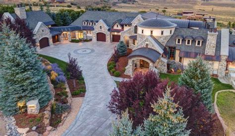 A Grand Mansion in the Mountains of Park City, Utah | Mansions, Park ...