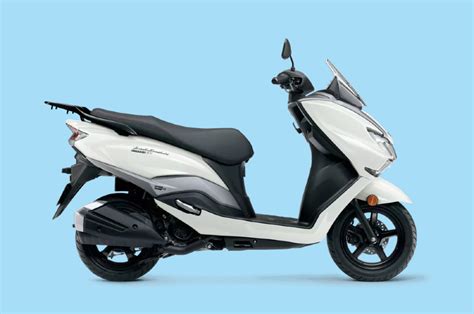 Suzuki Burgman Street EX scooter revealed at Intermot 2022 | Autonoid