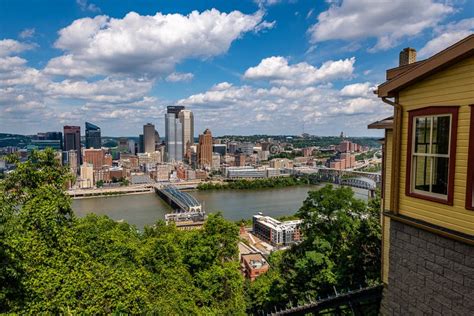 The Pittsburgh Skyline from Mount Washington Editorial Photography ...