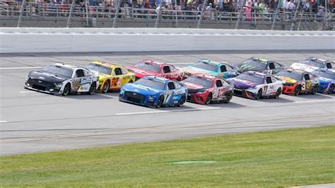 2023 NASCAR Cup Series Championship predictions, odds: Model reveals surprising Phoenix playoff ...