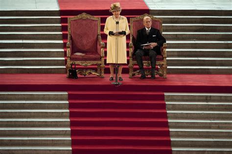 Queen Elizabeth II's Diamond Jubilee speech - Photo 1 - Pictures - CBS News