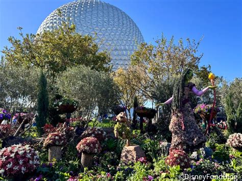 2024 EPCOT Flower & Garden topiaries | the disney food blog