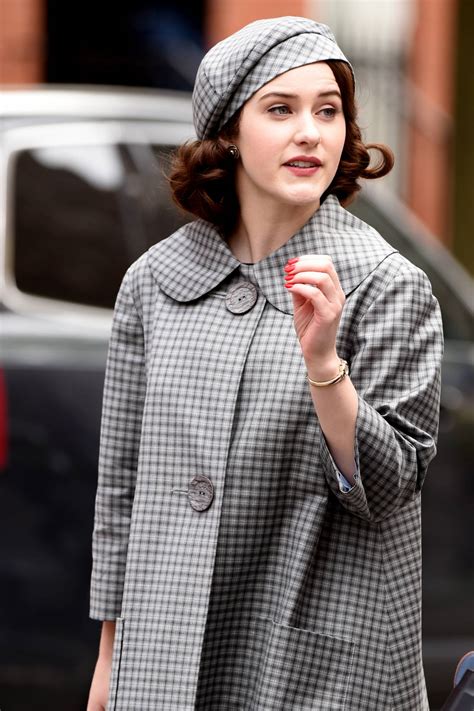 Rachel Brosnahan – 'The Marvelous Mrs. Maisel' set in New York | GotCeleb