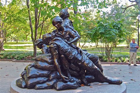 Nurses' Memorial, Vietnam War Memorial in Washington DC Photograph by ...