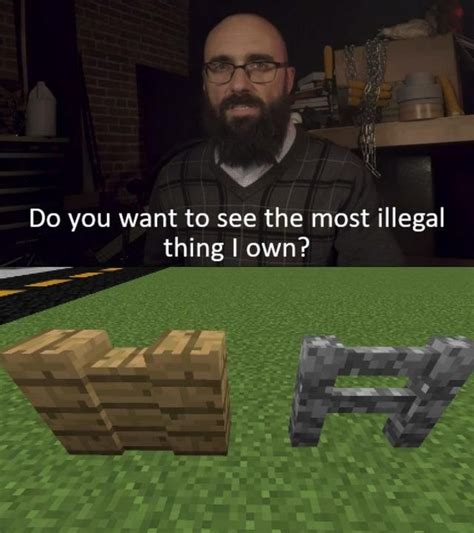 Cursed fence-gate | r/MinecraftMemes | Minecraft | Know Your Meme Minecraft Images, Minecraft ...