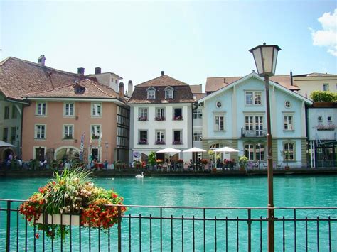 Discover Lake Thun Switzerland: The Perfect Trip from Interlaken