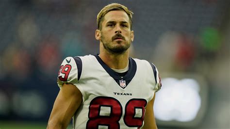 NFL wide receiver and Texas native Danny Amendola retires | khou.com