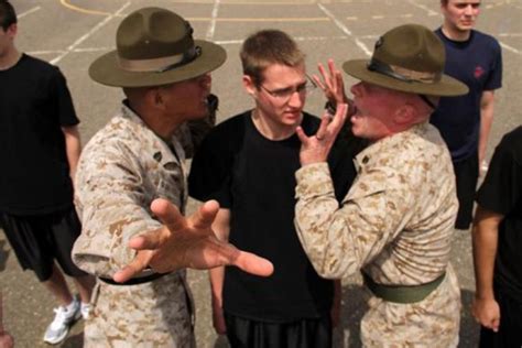 Marine Drill Instructors' Screaming Faces (24 pics)