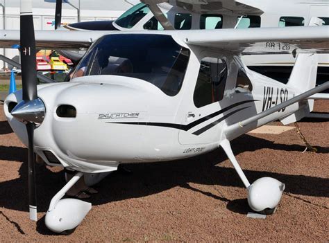 Cessna 162 Skycatcher - Price, Specs, Photo Gallery, History - Aero Corner