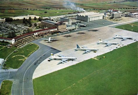 BILDERTANZ: Flughafen Stuttgart: Vor 50 Jahren...