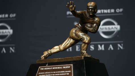 Joe Bellino, Navy's first Heisman winner, dies at 81 | NCAA Football ...