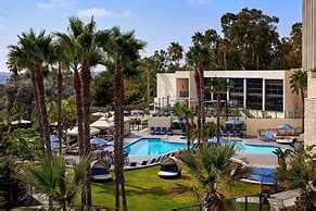 Hotel VEA Newport Beach, A Marriott Resort & Spa, Newport Beach, United ...