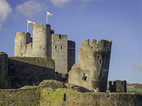 Caerphilly Castle (Cadw) | Croeso Cymru