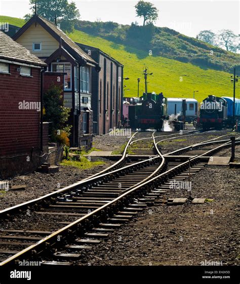 Railway sidings uk hi-res stock photography and images - Alamy