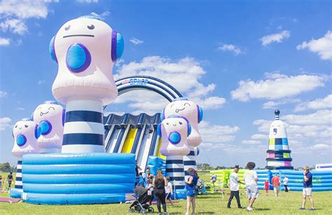 Big Bounce America | The world’s biggest inflatable theme park | blooloop