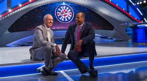 Ron MacLean officially back as Hockey Night in Canada host | Offside