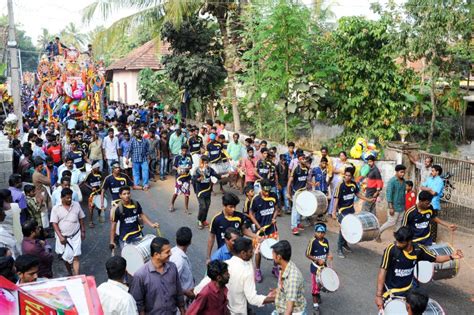 Hindu Carnival Festival of Kollam Editorial Stock Image - Image of drums, cultural: 50907394