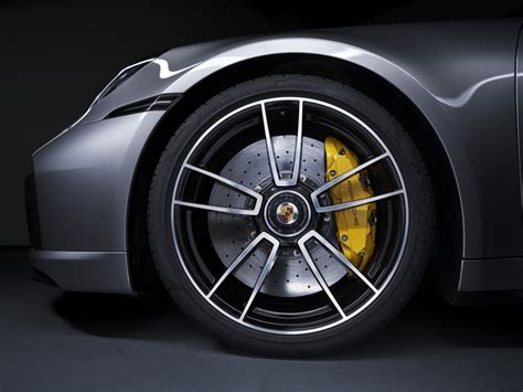 PORSCHE 911 Turbo S (992) Specs & Photos - 2020, 2021, 2022, 2023, 2024 ...