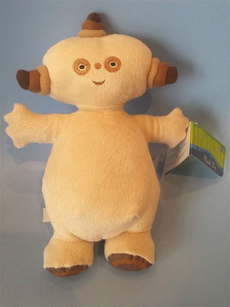 In The Night Garden Makka Pakka Plush 10" | Soft toy, Toys, Plush