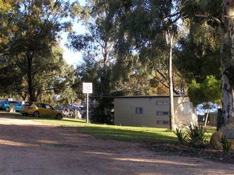 Barmera North Lake Caravan Park - Barmera Visitor Information Centre