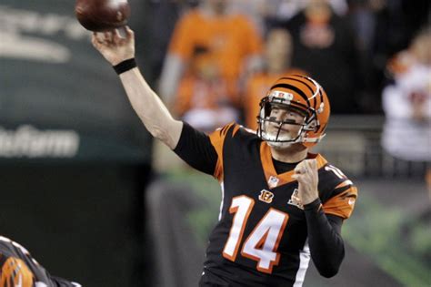 Cincinnati Bengals QB Andy Dalton nursing sprained thumb - UPI.com