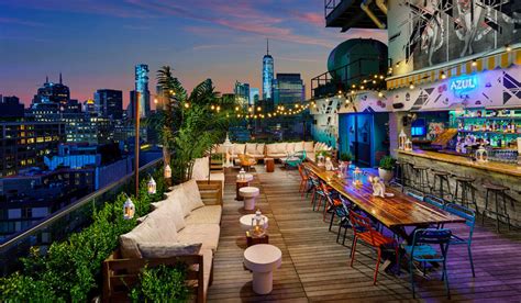 19 Best Rooftop Bars in NYC You Need to Visit