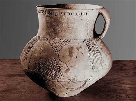 Pottery work from the Yamnaya culture, Russia. | Histoire du monde, Celte, Mégalithes