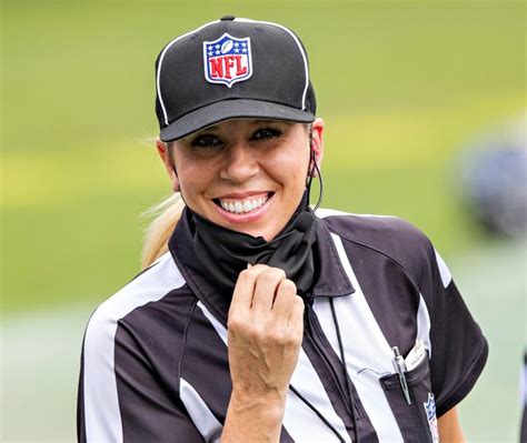 Who is the female referee in Super Bowl 2021? Meet Sarah Thomas, the ...