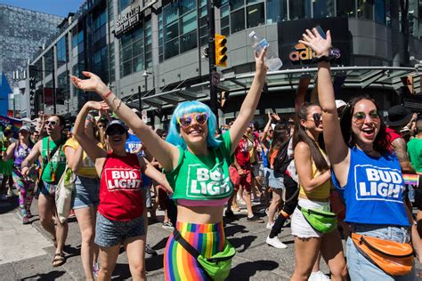 Toronto Pride Parade to reduce corporate floats in 2022 - NOW Toronto