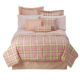 My Preppy Pink Polo: In Search Of: The Perfect Bedding!