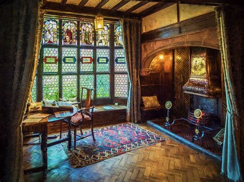 Inside Wightwick Manor | by Bob Radlinski | Manor, English interior, Photo