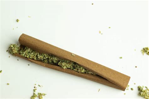 The Backwoods Blunt - A Tried & True Classic I Cannabismo