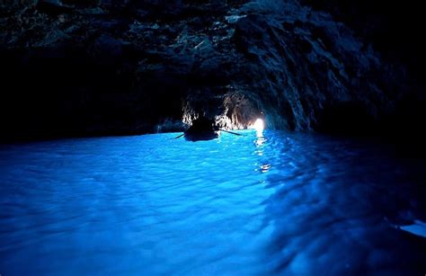 The Grotta Azzurra, Italy’s Amazing Blue Grotto