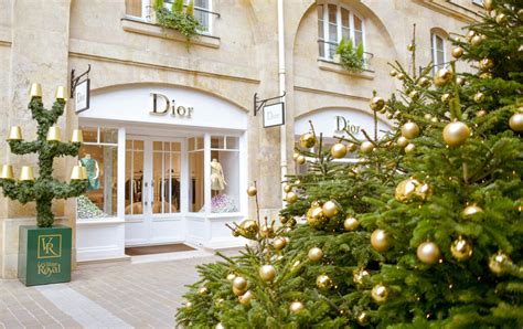 Why Christmas in Paris is Magical - Paris Perfect