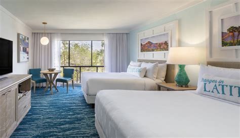 Standard Two Queen Room | Margaritaville Resort Palm Springs